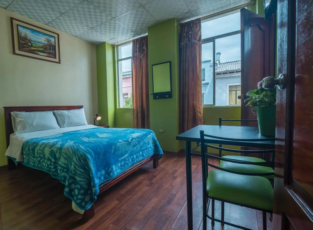 Hostal Downtown Quito