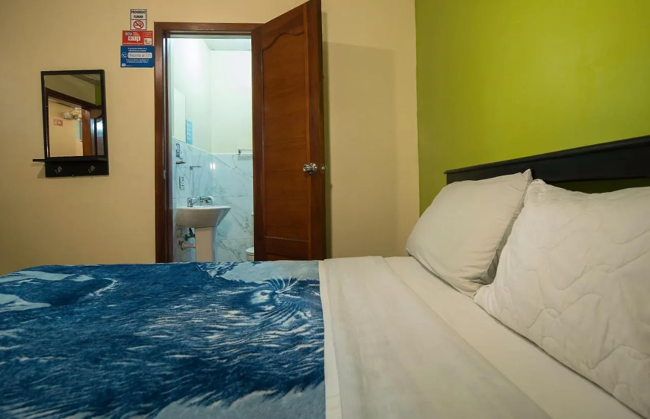 Hostal Downtown Quito Pensión