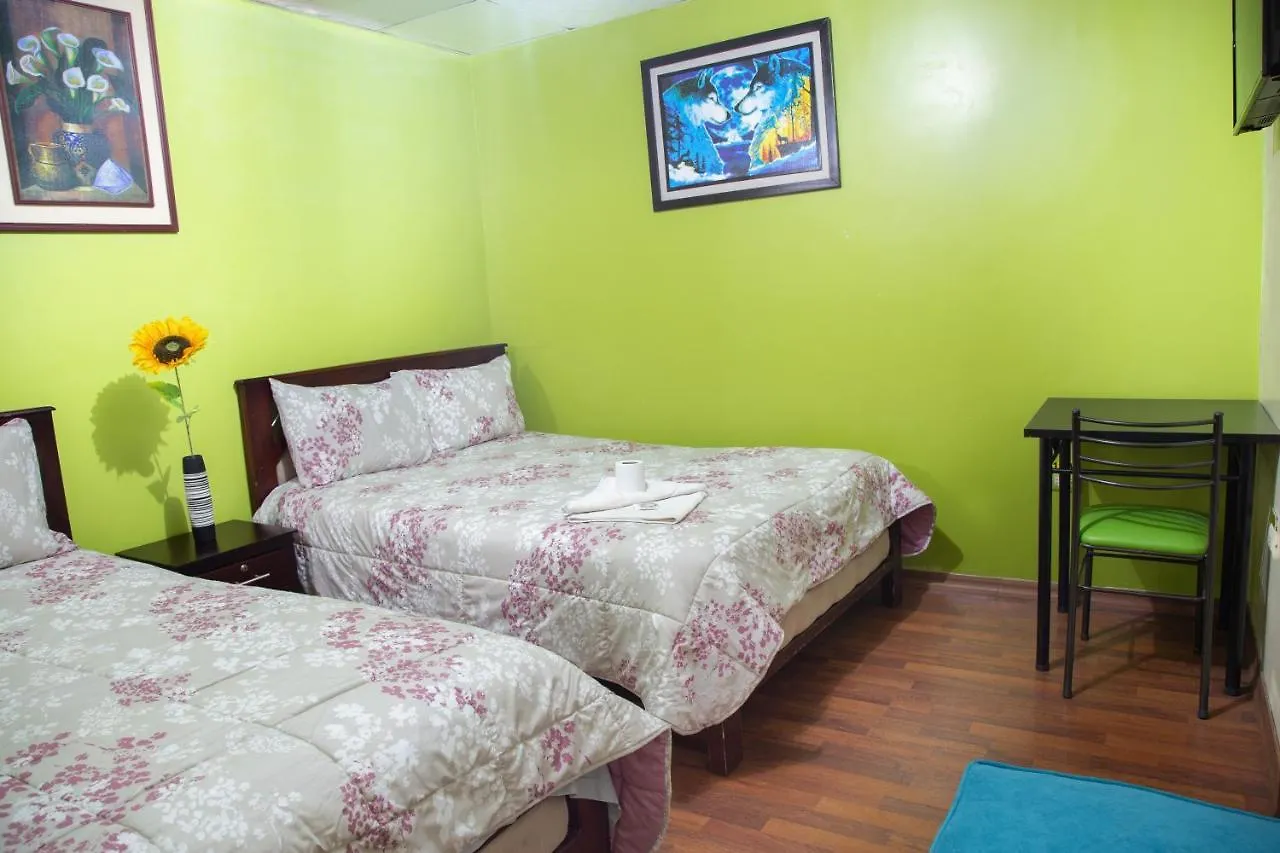 Pensión Hostal Downtown Quito Ecuador